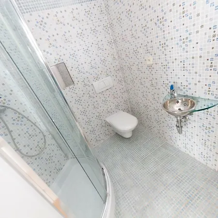 Romantic With Jacuzzi *